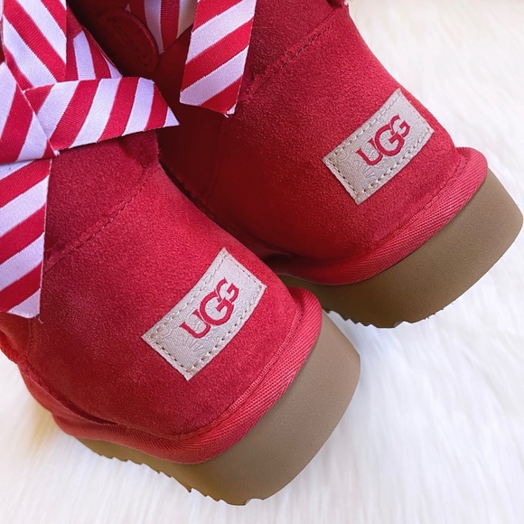 UGG Bailey Bow Diagonal Stripes Poppy Red Boots - Picture 5 of 8